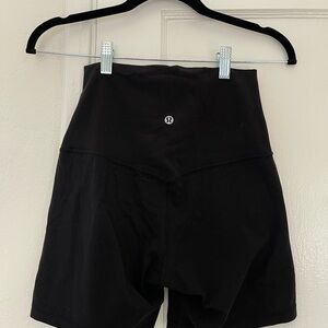 SOLDLululemon Align Super High Rise shorts